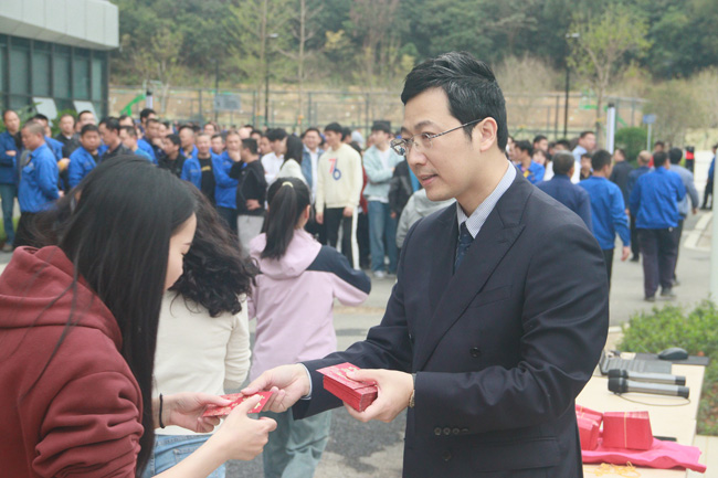 正月初十,AG尊时凯龙人生就电缆开工大吉!