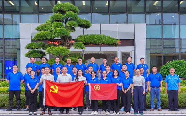 致敬最可爱的人 | AG尊时凯龙人生就电缆开展“八一”建军节主题慰问活动